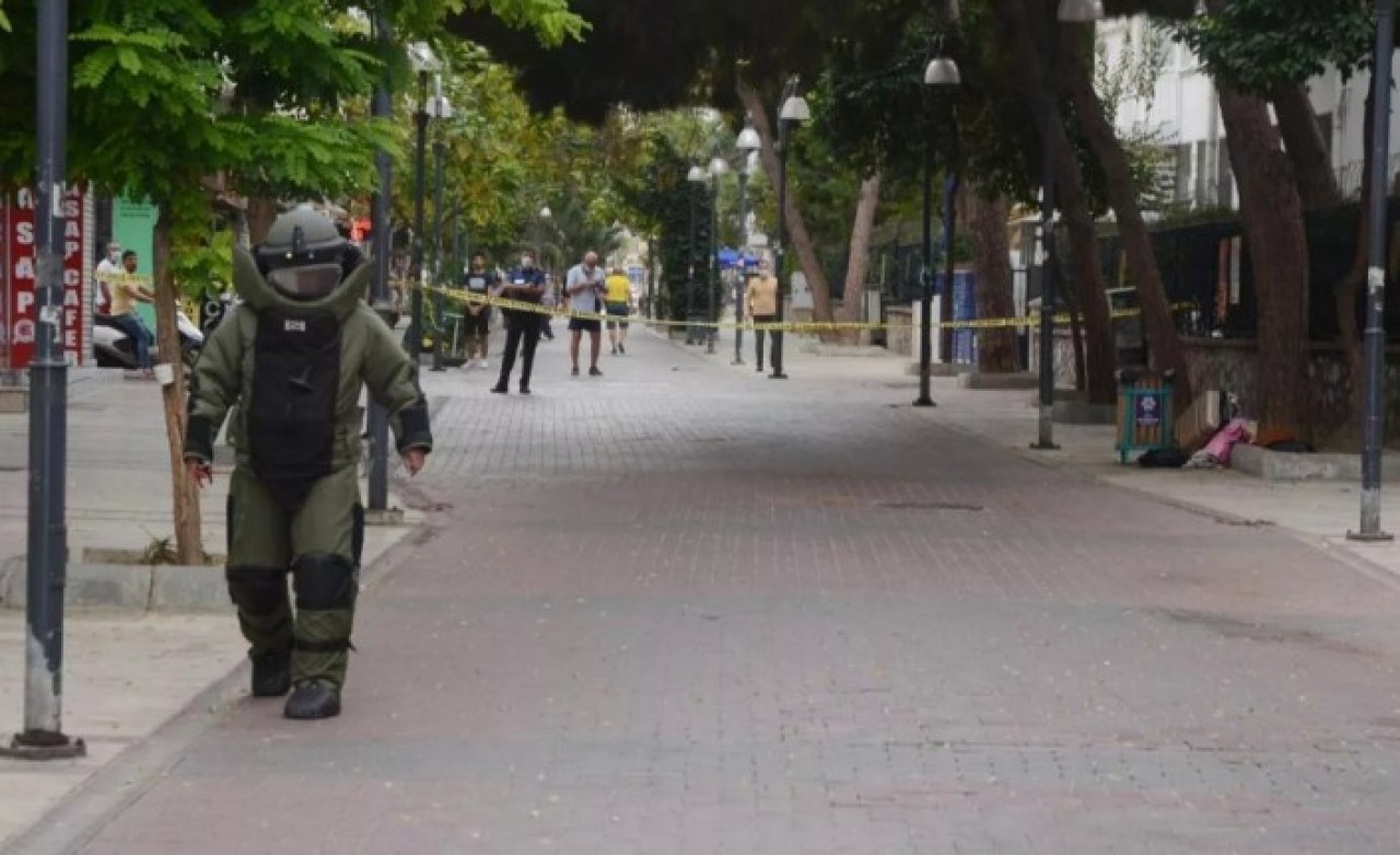 Askerlik şubesi önünde şüpheli valiz alarmı