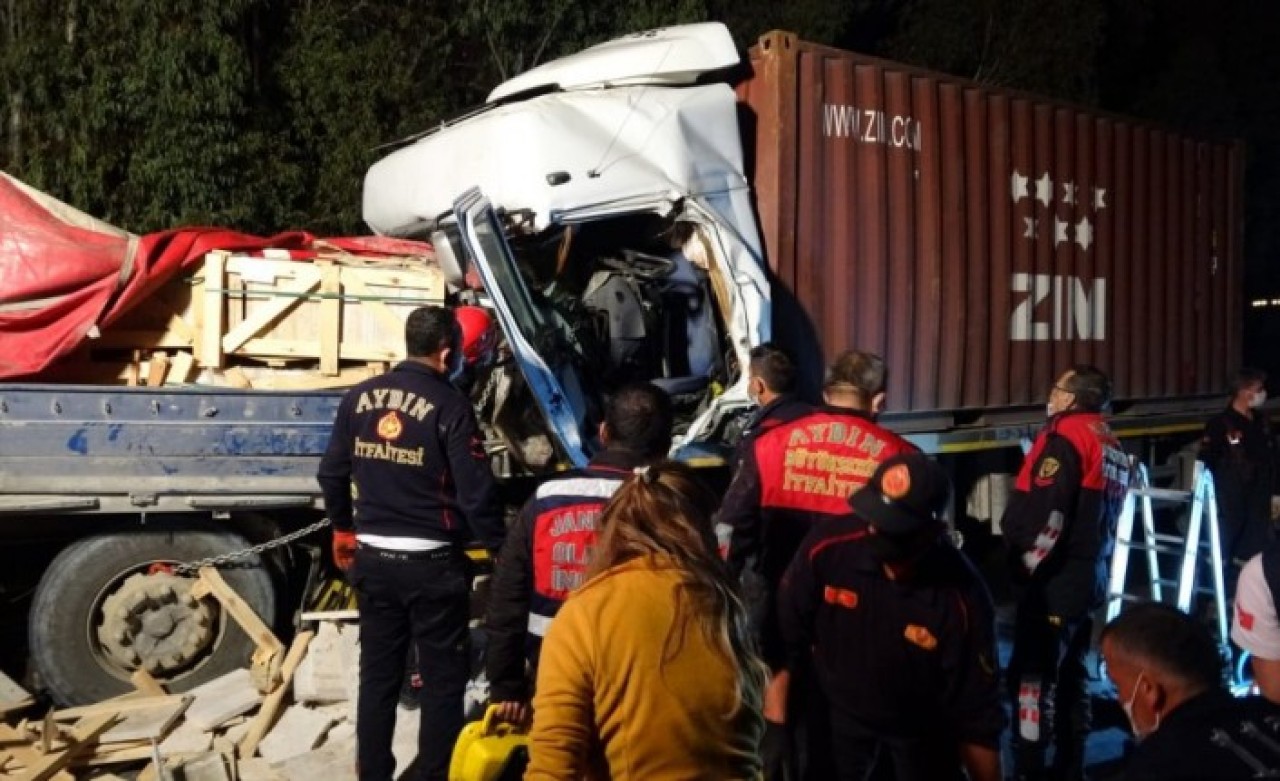 Aydın'da feci kaza: Murat Öztürk öldü