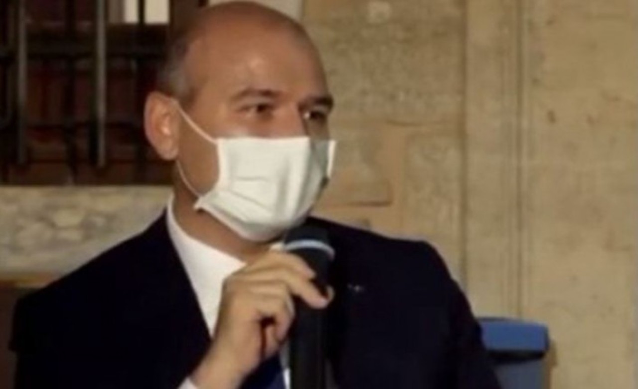 Bakan Soylu konuşma yaptığı sırada gözyaşlarını tutamadı