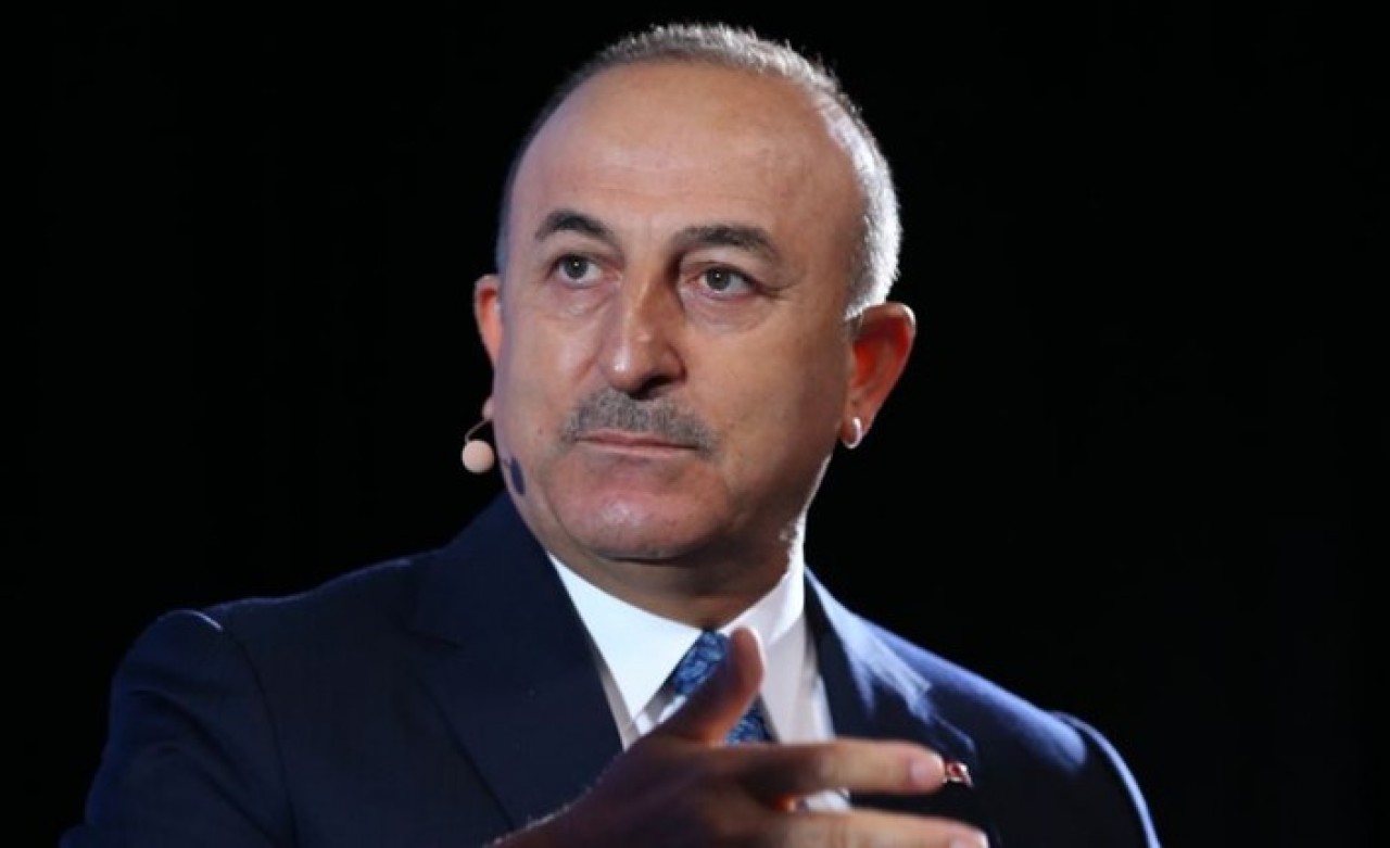 Dışişleri Bakanı Çavuşoğlu’ndan Kıbrıs Rumlarına hukuk dersi