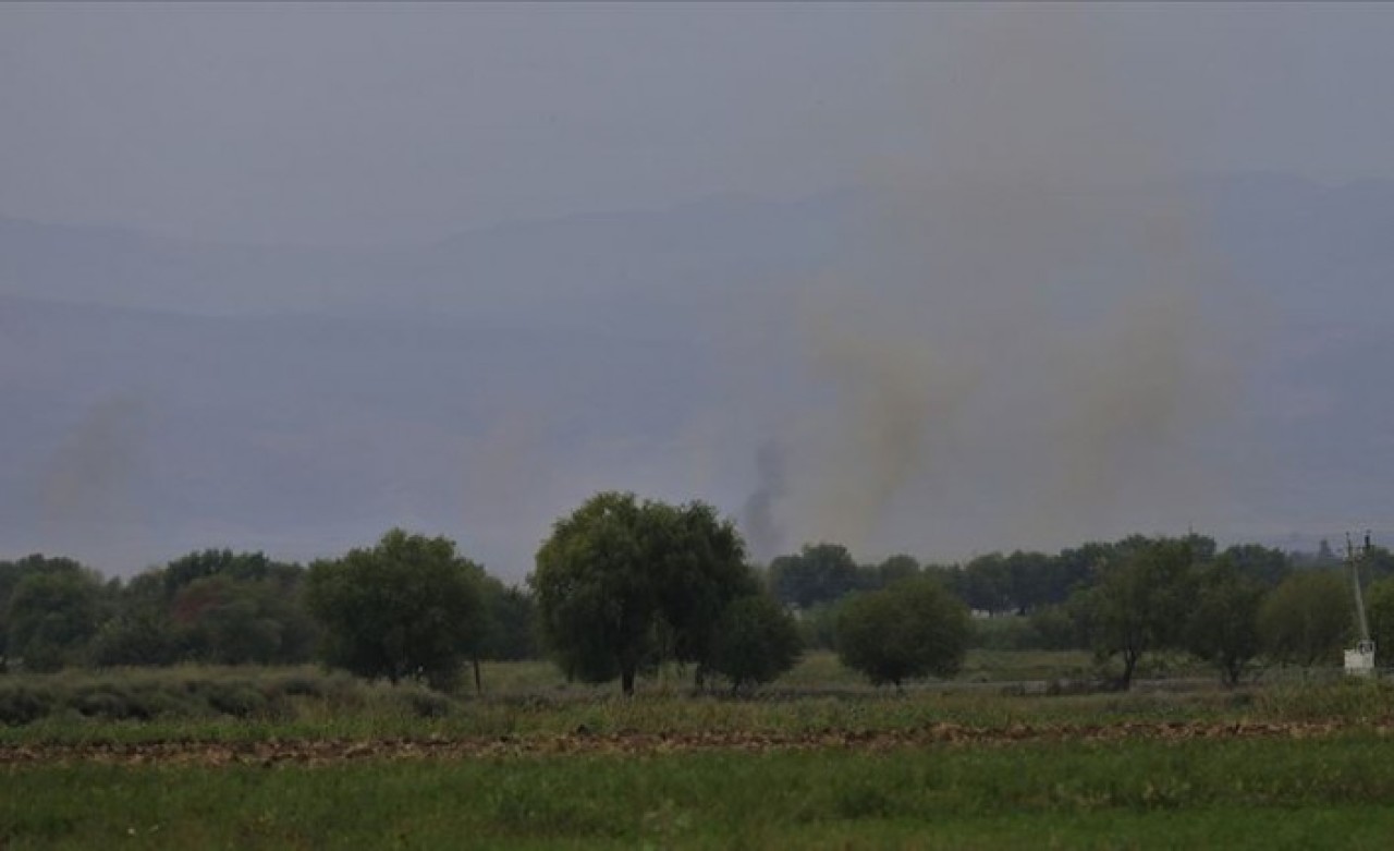 Ermenistan ordusu,  Azerbaycan'da sivillerin yaşadığı yerlere saldırdı