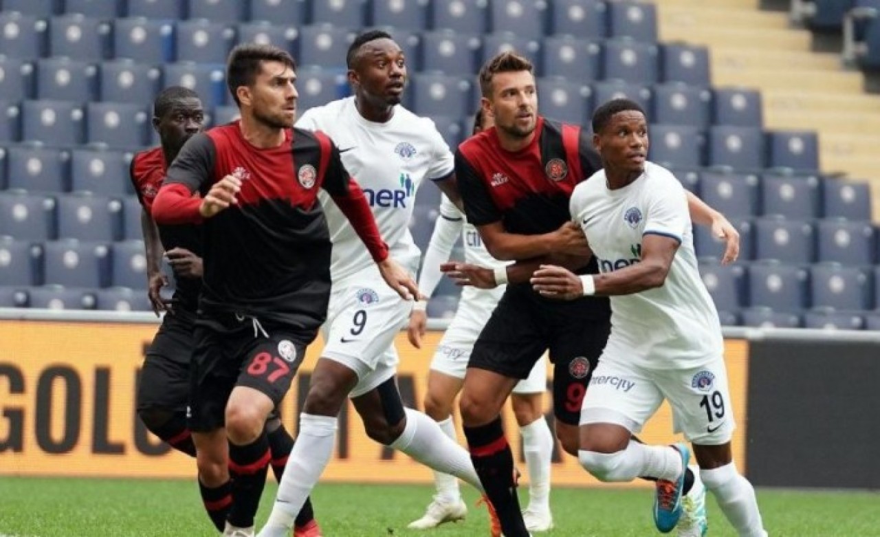 Karagümrük Kasımpaşa: Haliç derbisinde 2 gol var