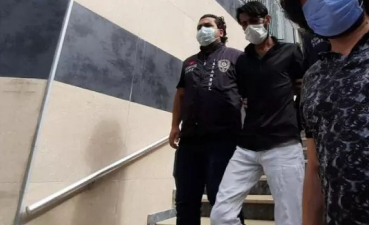 Kasiyere kurşun yağdırdı: Eski karımla birlikteydi