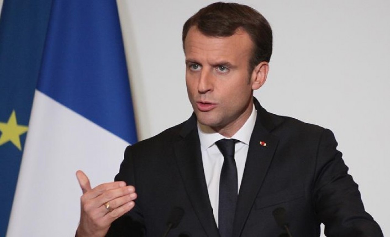 Macron,  Arapça paylaşımla meydan okudu: Asla pes etmeyeceğiz!