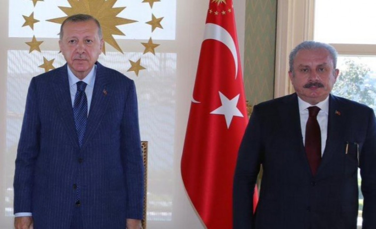 Meclis ile Saray arasında ilk çatışma: Erdoğan imzaladı,  Şentop iki yıldır uygulamıyor