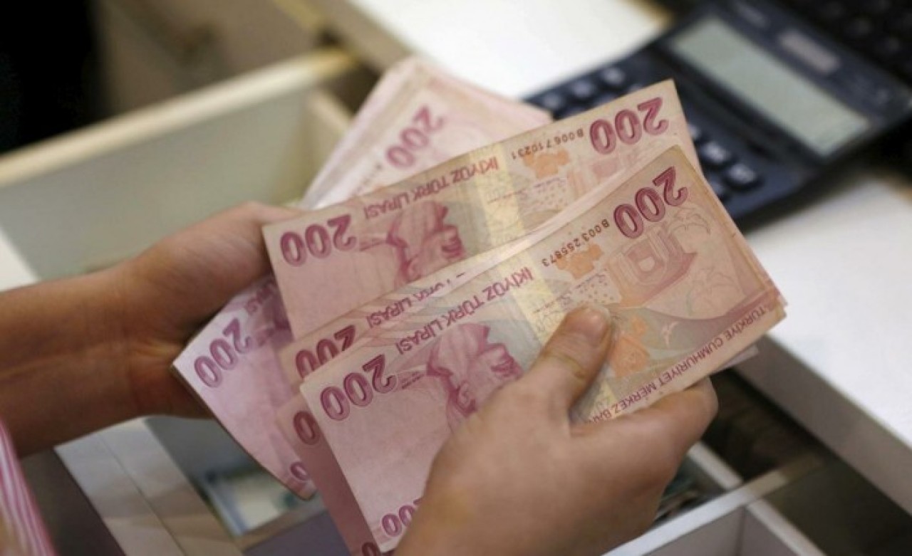 Milletvekili ve cumhurbaşkanlarına zam: İşte önümüzdeki yıl alacakları maaşlar!