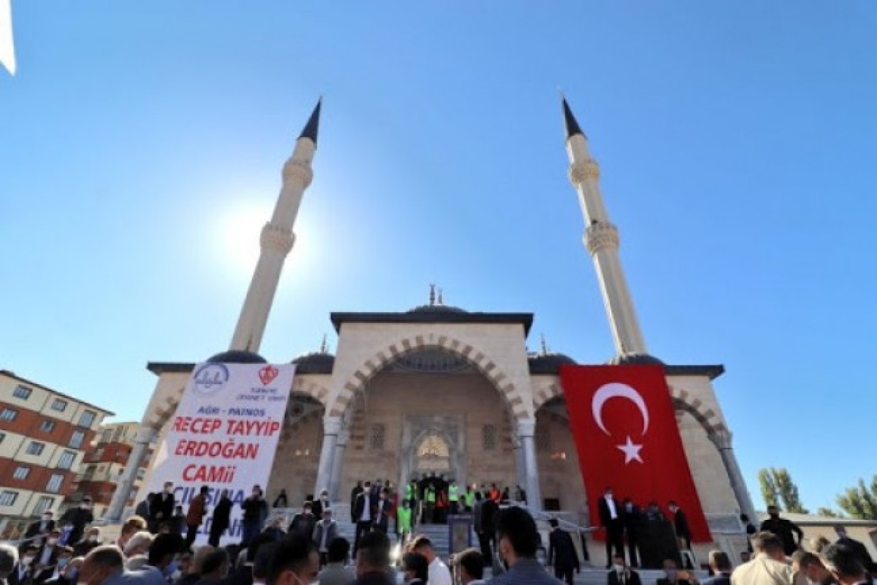 Recep Tayyip Erdoğan Camii açıldı