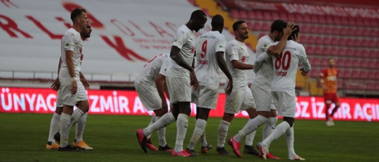 Sivasspor,  Kayserispor deplasmanında bir ilke imza attı
