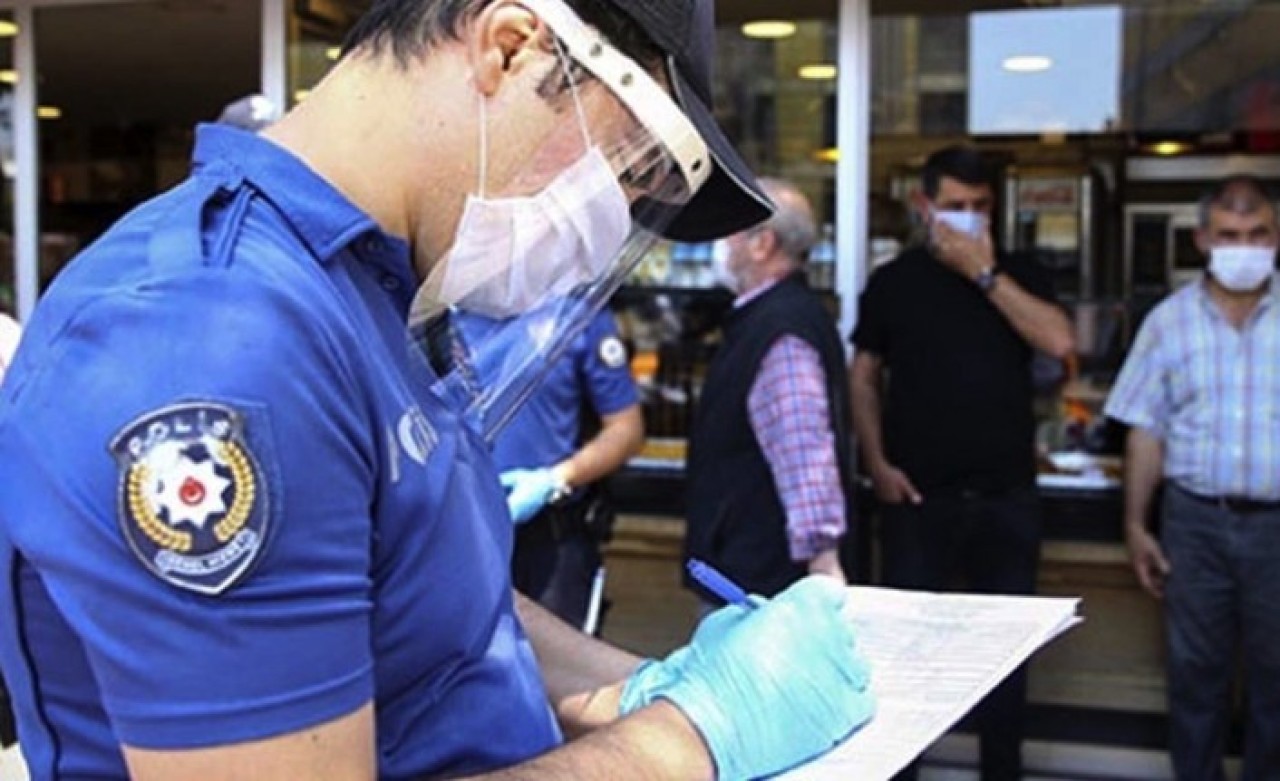 Sokakta sigara içmek yasaklandı