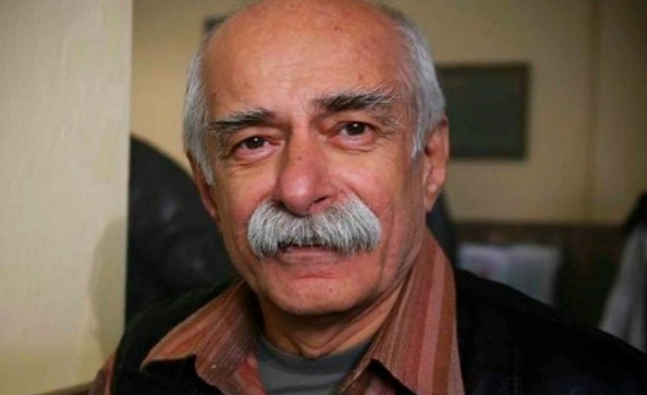 Usta oyuncu Hikmet Karagöz hayatını kaybetti