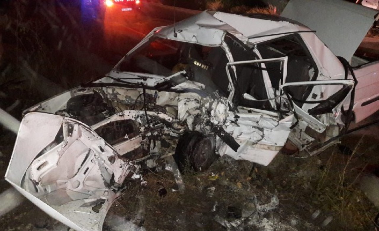 Antalya'da feci kaza: Can Çalışkan,  Melahat Şahin,  Sezer Karadeniz öldü