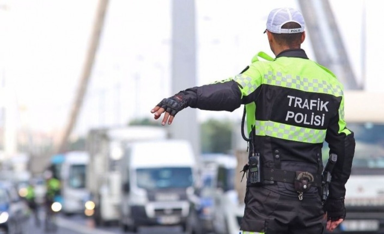 Araç sahipleri dikkat: 1 Aralık'tan itibaren cezası var,  aracını alan oraya koşuyor!