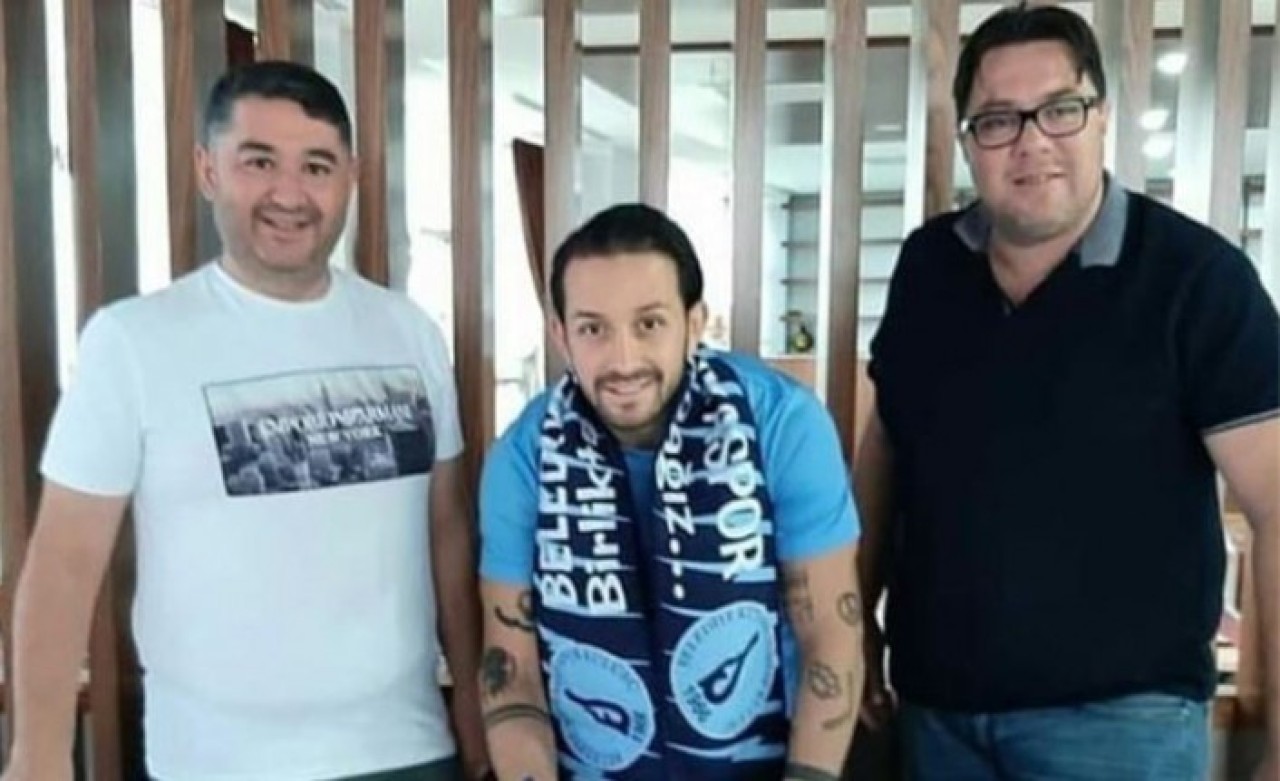 Atatürk hakkında çirkin paylaşım yapan futbolcu kadro dışı bırakıldı