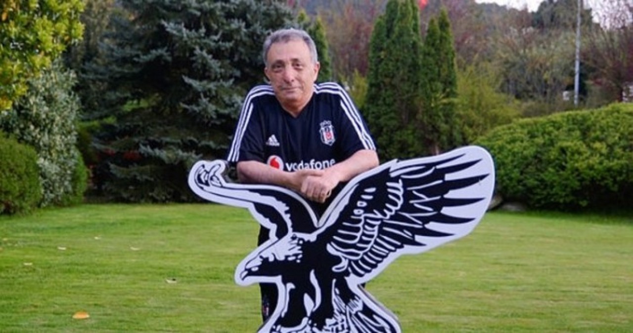 Beşiktaş Başkanı Çebi,  kulübe kaç lira verdiğini açıkladı