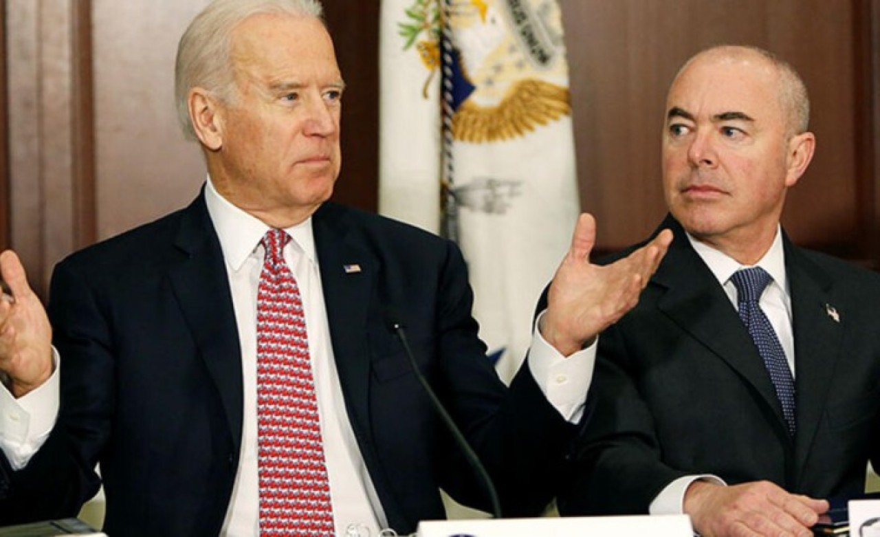 Biden'in yeni bakanı ailesi Türkiye'den göç eden 'Silivrili Ali' oluyor: Alejandro Nicholas Mayorkas