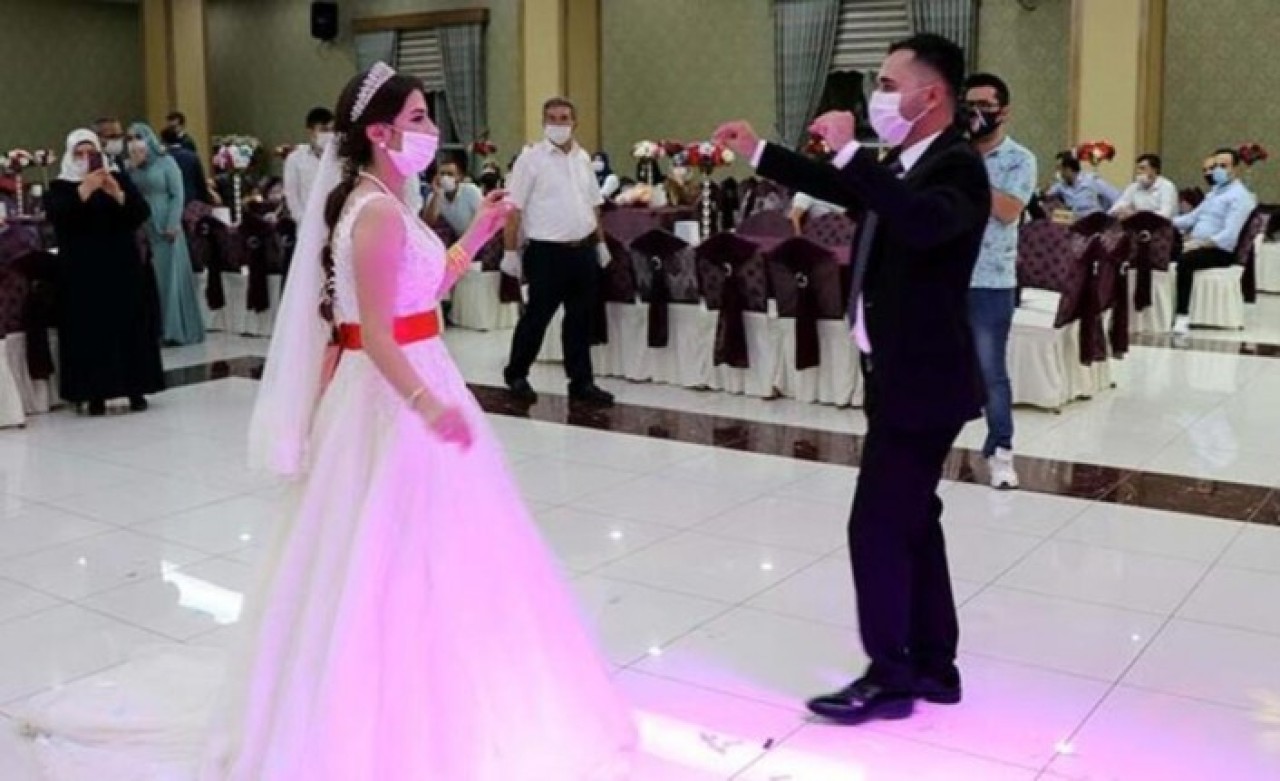 Düğünlere de saat kısıtlaması geldi