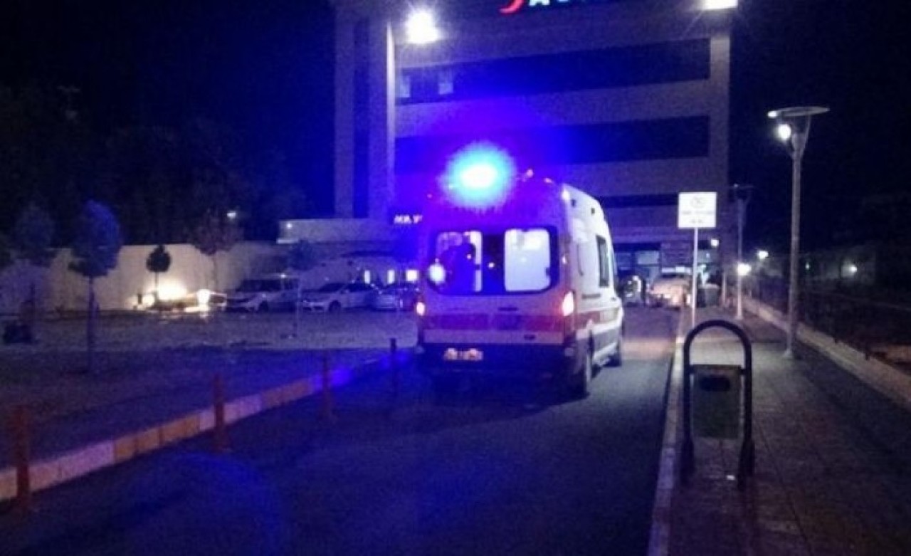 Dur ihtarına uymayan araç çarptı: Polis Nail Orsal yaralandı