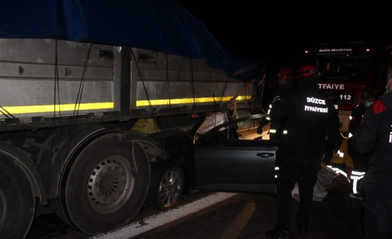 Düzce'de feci kaza: Ali Arslan öldü