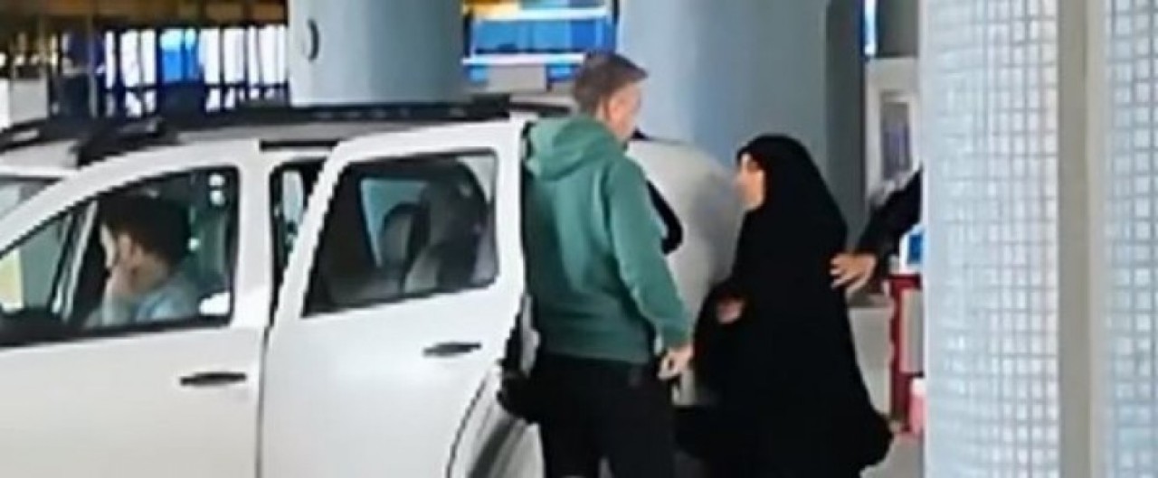 İstanbul'da kedi yiyen kadın yakalandı