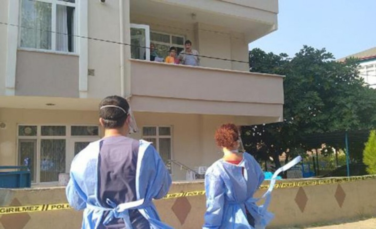 İşte masadaki yeni kısıtlamalar: Her eve tabela,  sokağa izinli çıkma,  düğün ve nişana yasaklama