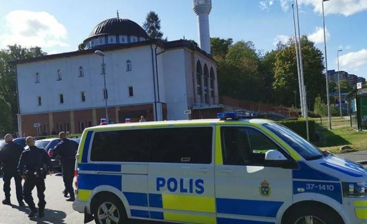 İsveç'te camiye mektupla 'tehlikeli madde' gönderildi