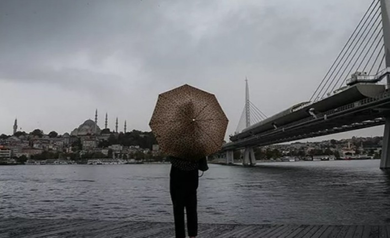 Meteoroloji'den İstanbul için sağanak uyarısı