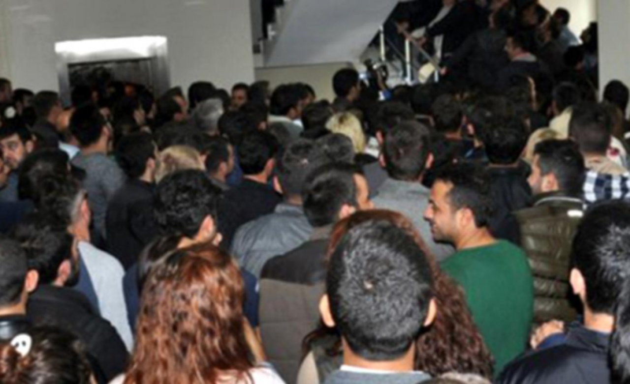 Mülakat yok,  alımlar kura ile yapılacak: Bakanlığa yüzlerce kadrolu işçi alınacak!