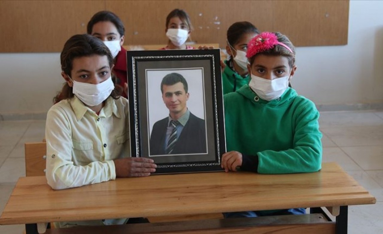 Öğrencileri Şehit öğretmen Necmettin Yılmaz'ı unutmadı