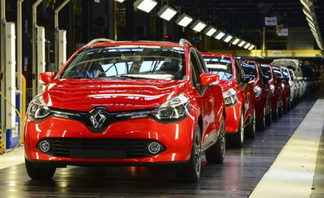 Renault'tan flaş imza: 2500 kişi işten çıkarılacak