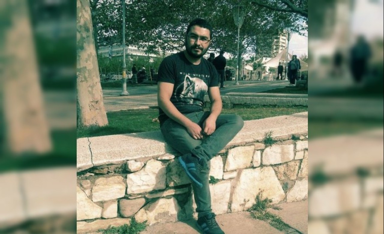 Sevdiği kızdan ayrılınca canlı yayında intihar etti: Ömer Koçak öldü