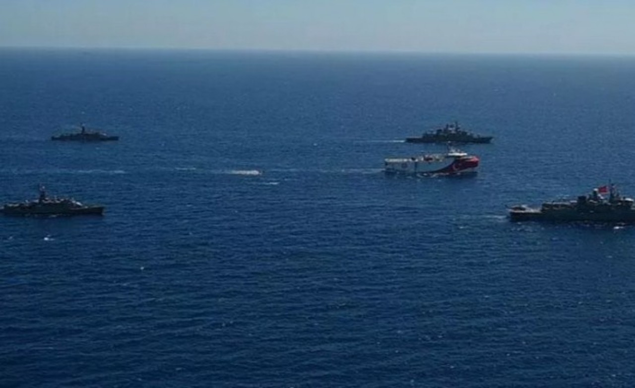 Türkiye'den Fransa'ya uyarı: 'Boşuna takip masrafı yapma,  internetten de izleyebilirsin'