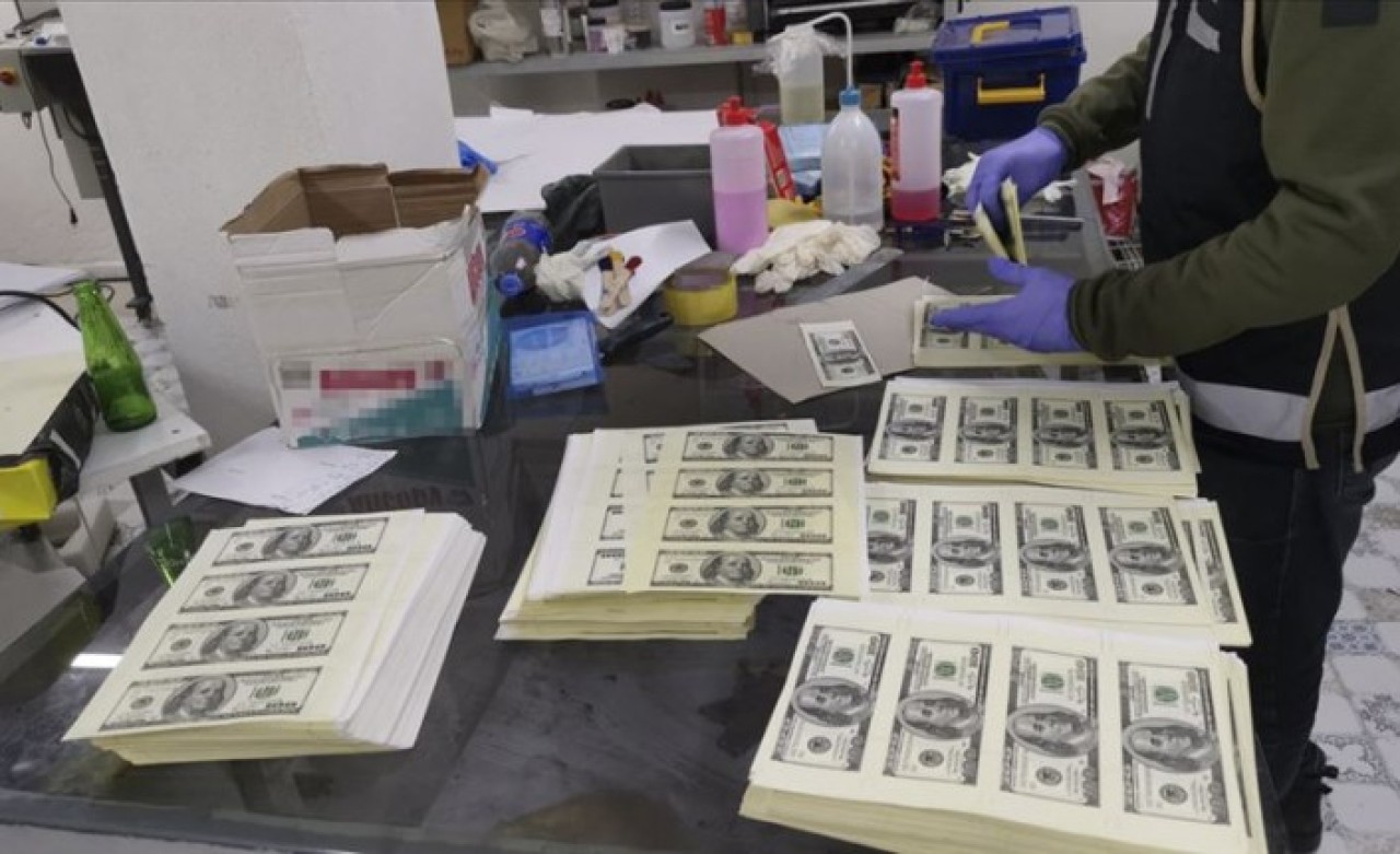 Yer Kocaeli: 2 Türk,  2 Rus,  1 Sırp,  1 Ermeni 1.5 milyon dolar bastı!