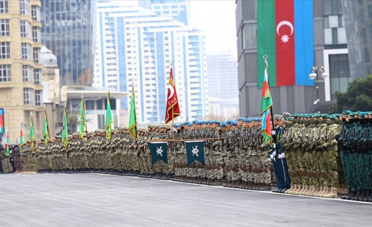 Azerbaycan'da Zafer Geçidi Töreni düzenleniyor