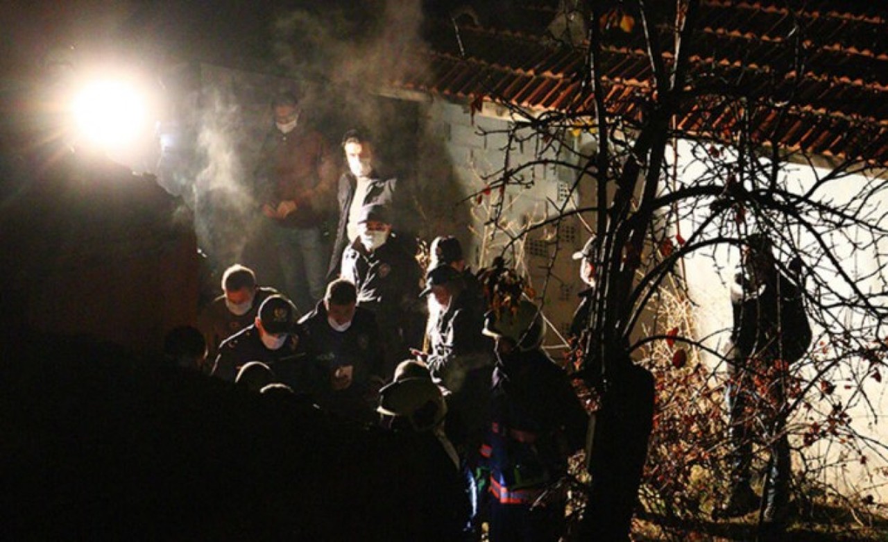 Babasının evden kovduğu 17 yaşındaki Serhat Tua,  yangında öldü