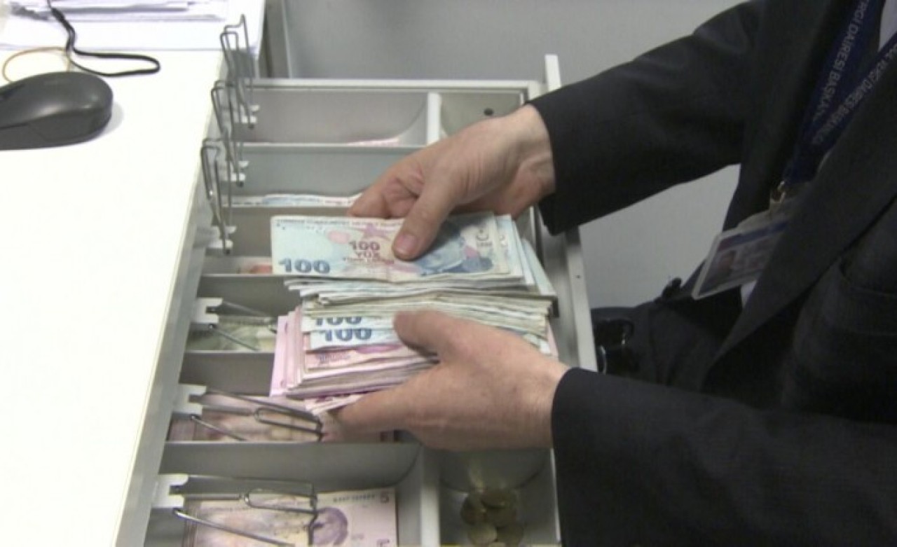 Başvuran alacak: 1 yıl geri ödemesiz kredi!