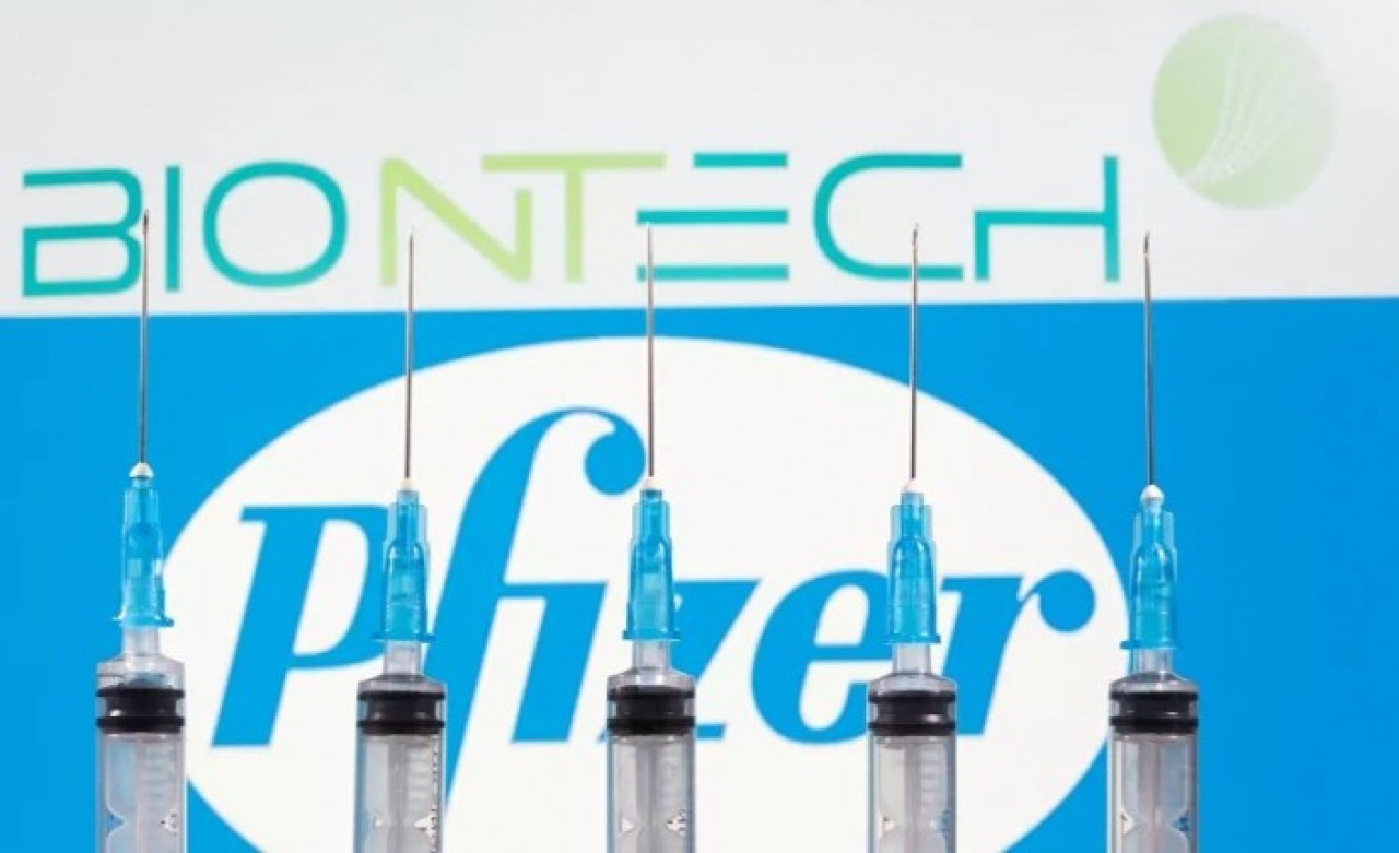 Bir ülkeden daha Pfizer-BioNTech aşısına onay