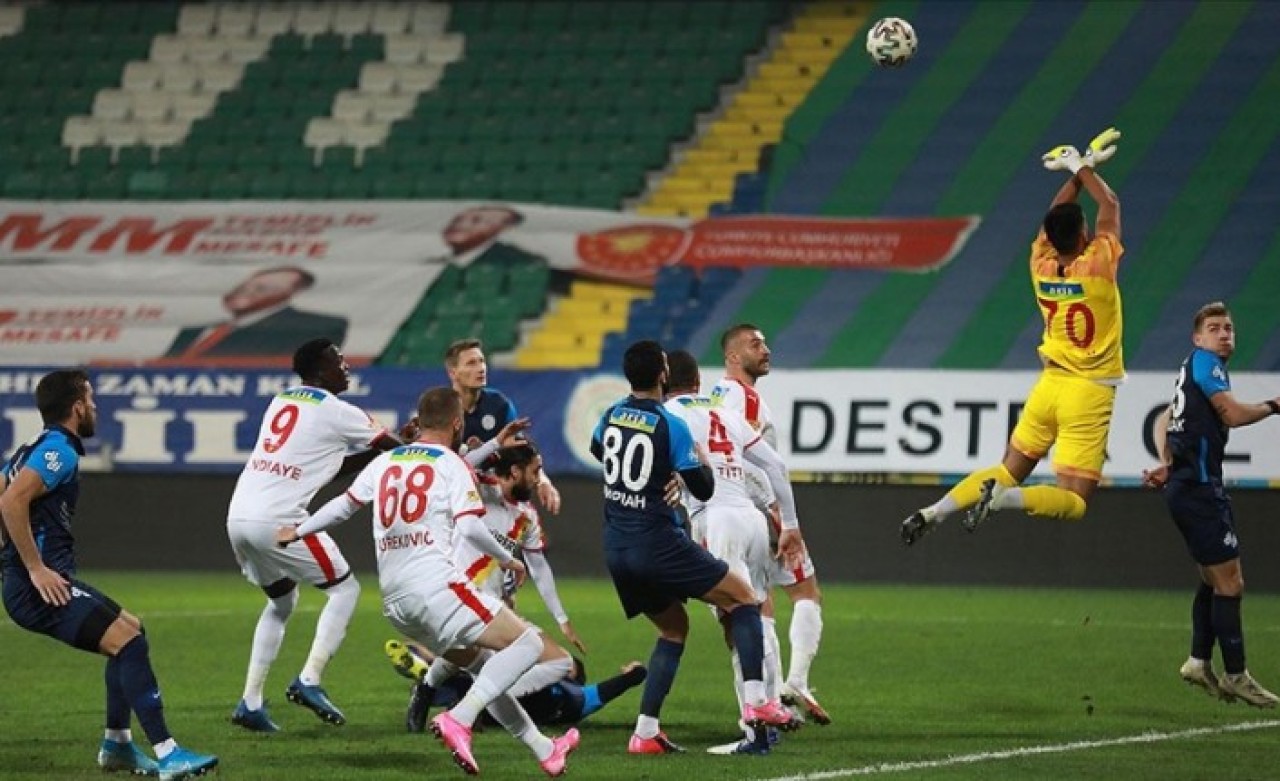 Çaykur Rizespor - Göztepe maçına VAR damgası