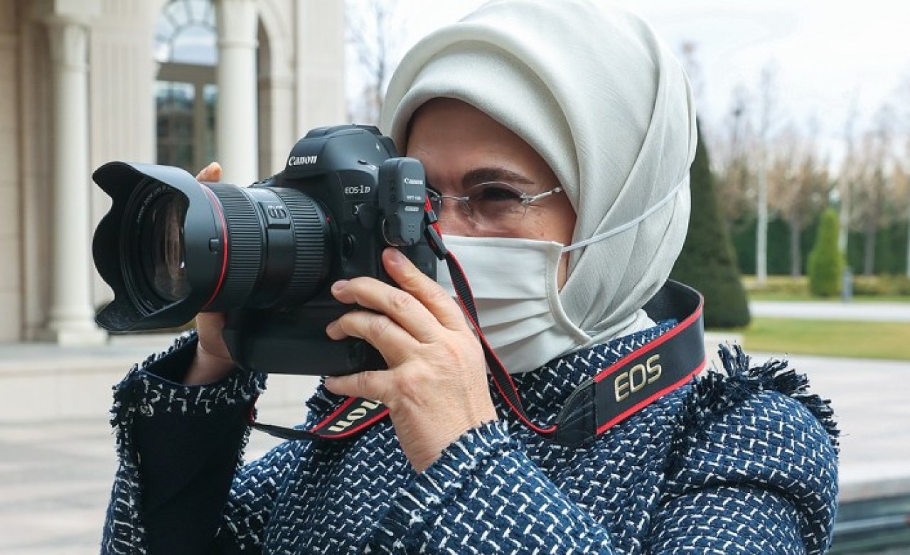 Emine Erdoğan: Umarım gün gelir,  iklim krizinin bittiği,  doğanın yaralarının sarıldığı günleri görürüz
