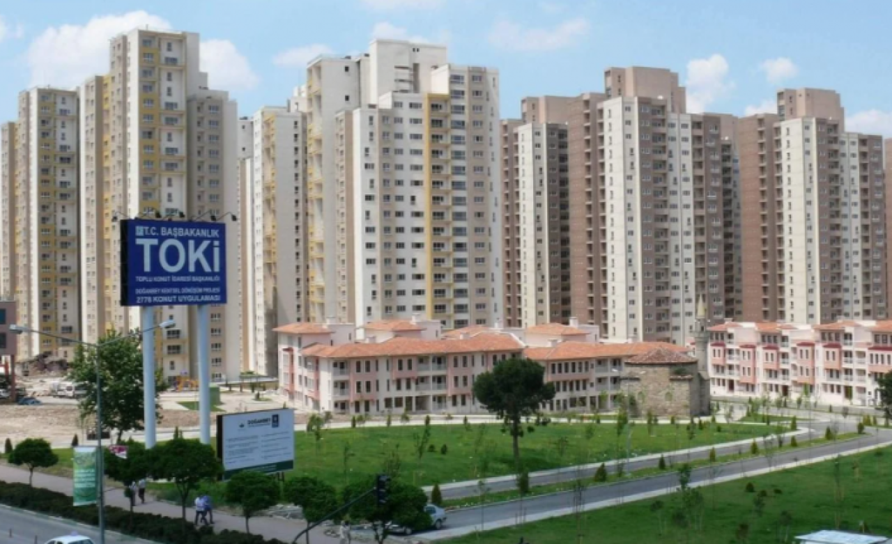 Ev sahibi olmak isteyenlere müjde: TOKİ,  maaşı 5 bin TL altında olanlara konut kampanyası başlattı