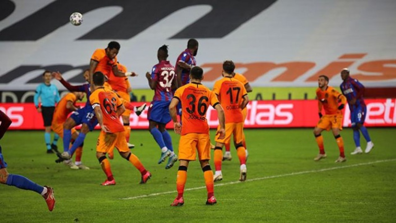 Galatasaray,  Trabzonspor deplasmanından lider çıktı