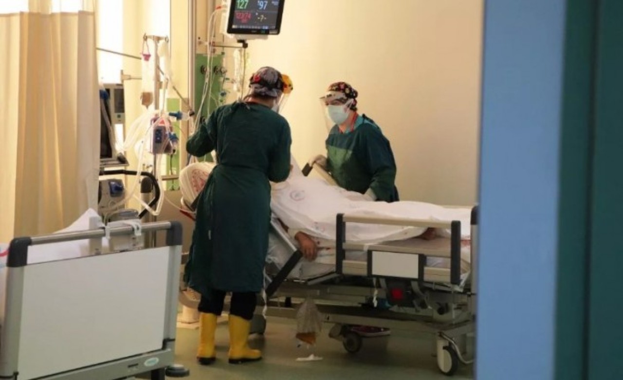 Hastaların son istekleri sağlık çalışanlarını ağlatıyor: Ölümle yaşam arasındaki son nokta