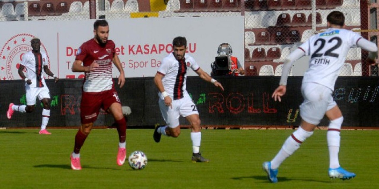 Hatayspor - Fatih Karagümrük: 4 gol,  2 kırmızı kart