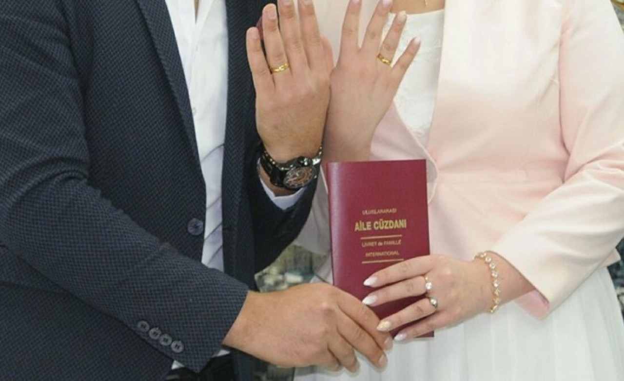 İçişleri Bakanlığı açıkladı: Evlenme başvurularında yeni dönem!