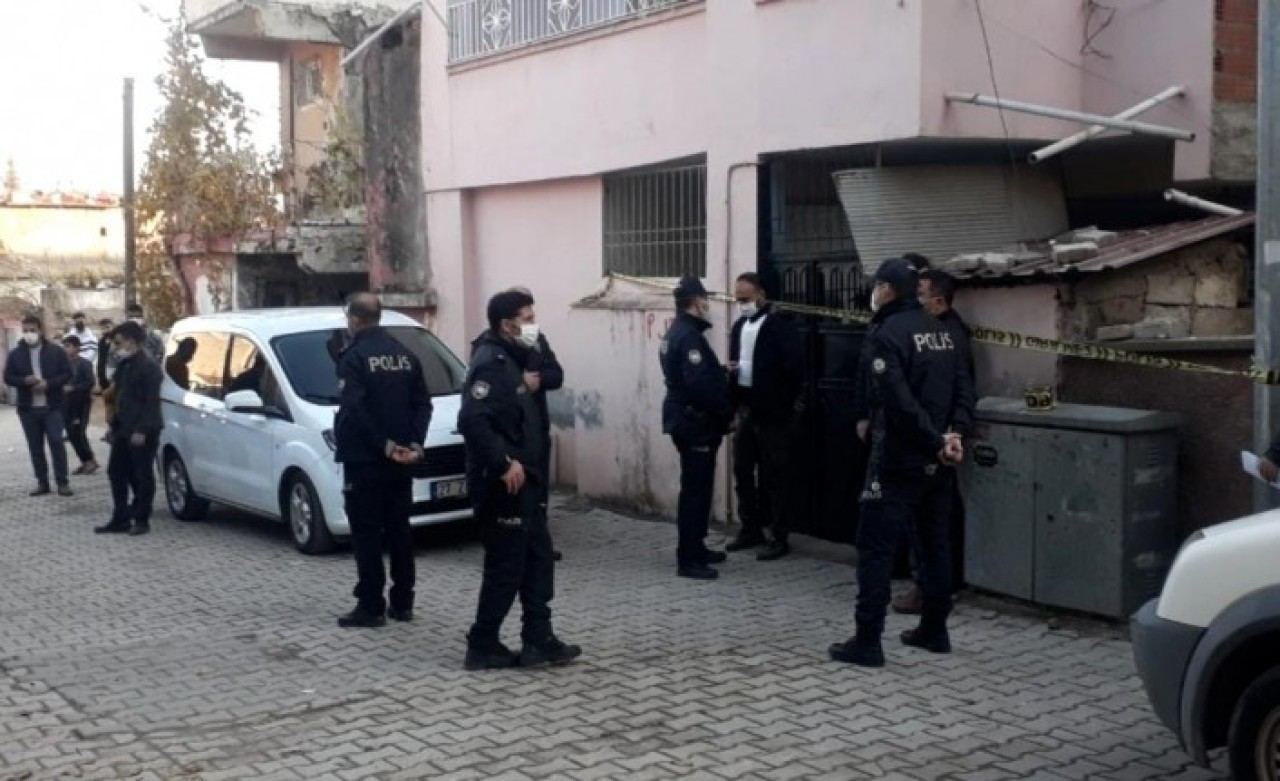 İslahiye'de Uğur Dönmez annesini vurdu: Vesile Dönmez öldü