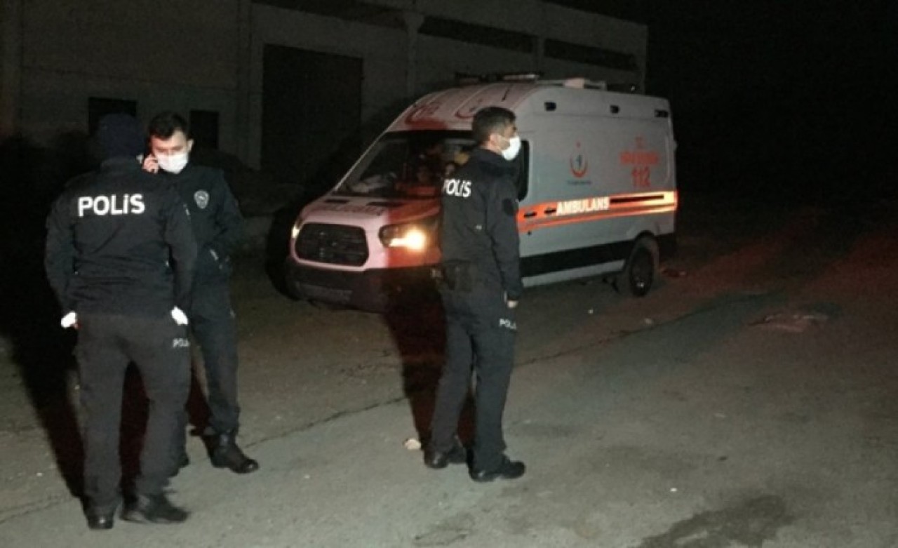 İzmir'de cinayet: Kamil Tokmak öldü