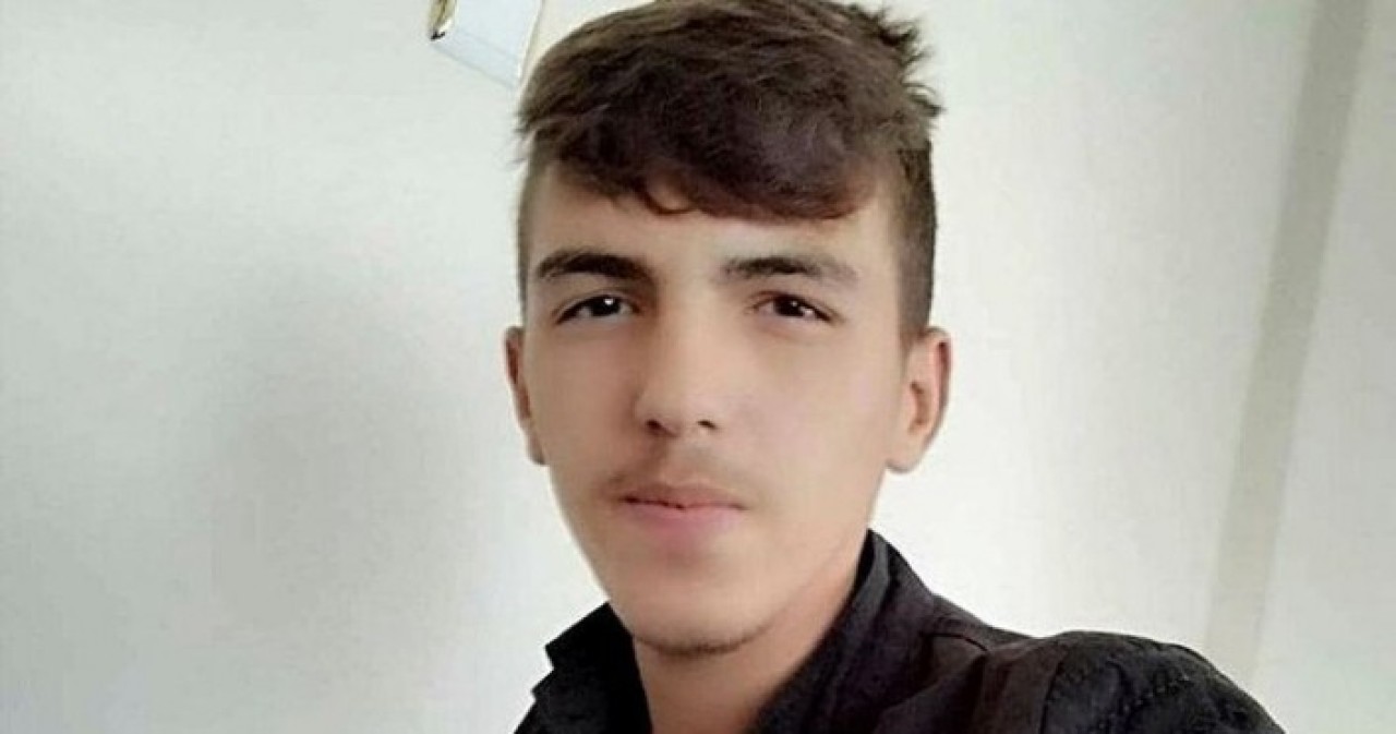 Kestiği ağaç üzerine devrildi: Emrecan Çiftçi öldü