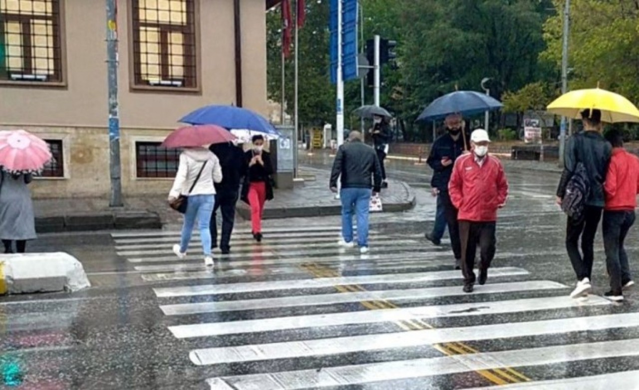 Meteoroloji'den 43 şehire Turuncu Alarm: Çok kuvvetli olacak