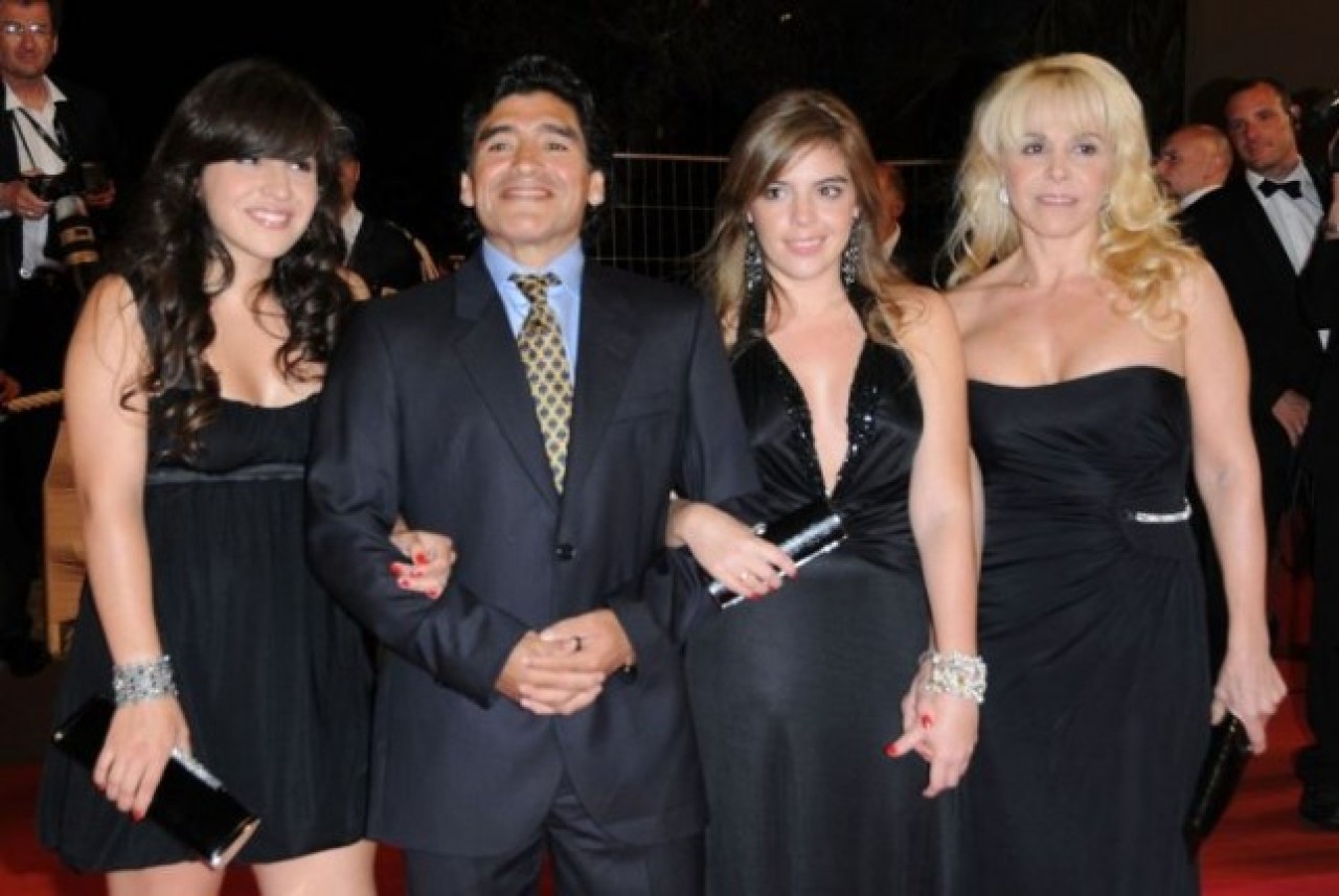 Mirasında tank bile var: Maradona'nın serveti belli oldu,  peki kimler alacak?