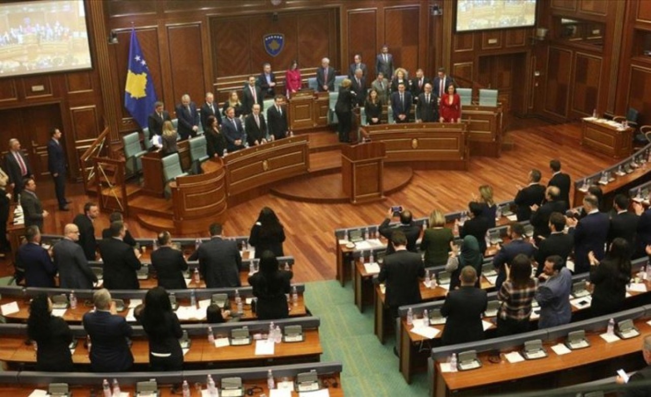 Sadece 6 ay sürdü: Kosova'da hükümet düştü!