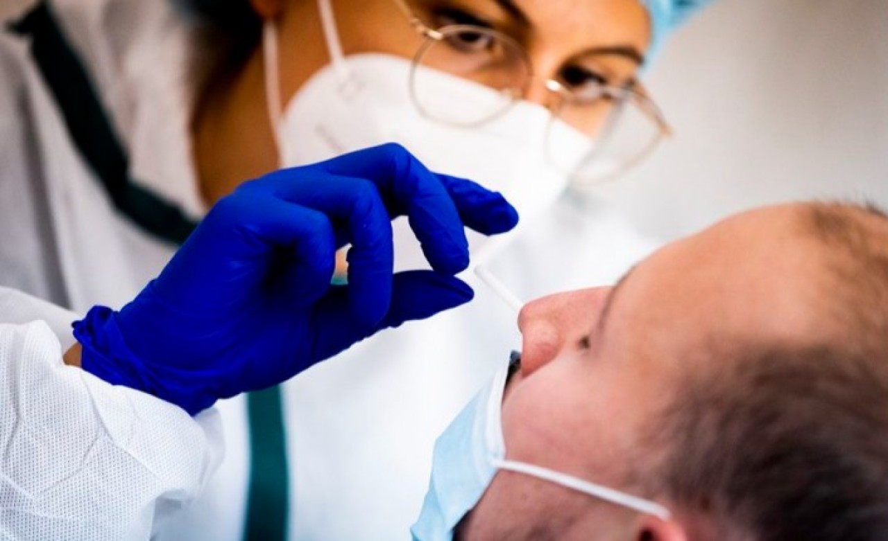 Sarıkaya: Türk bilim insanları burundan damlatılan aşıyı üretti